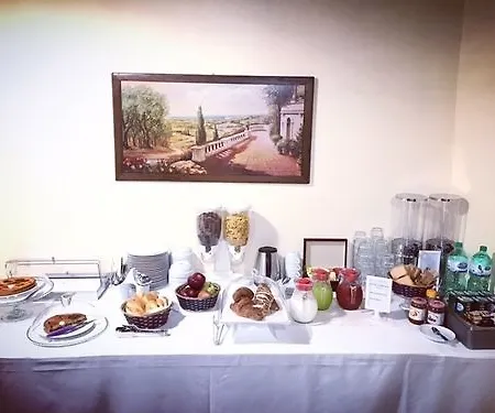 Sabrina Hotel